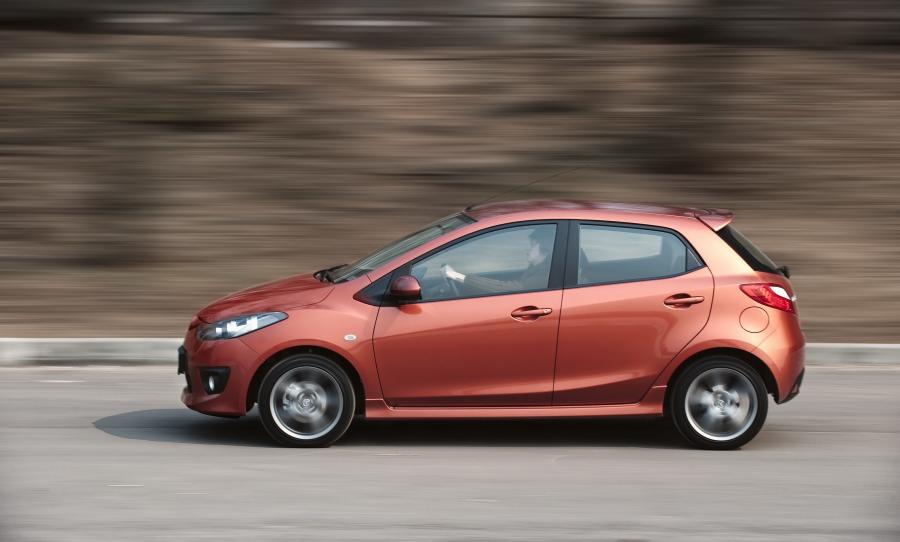  Mazda2 2010 года  (фото 103 из 183)